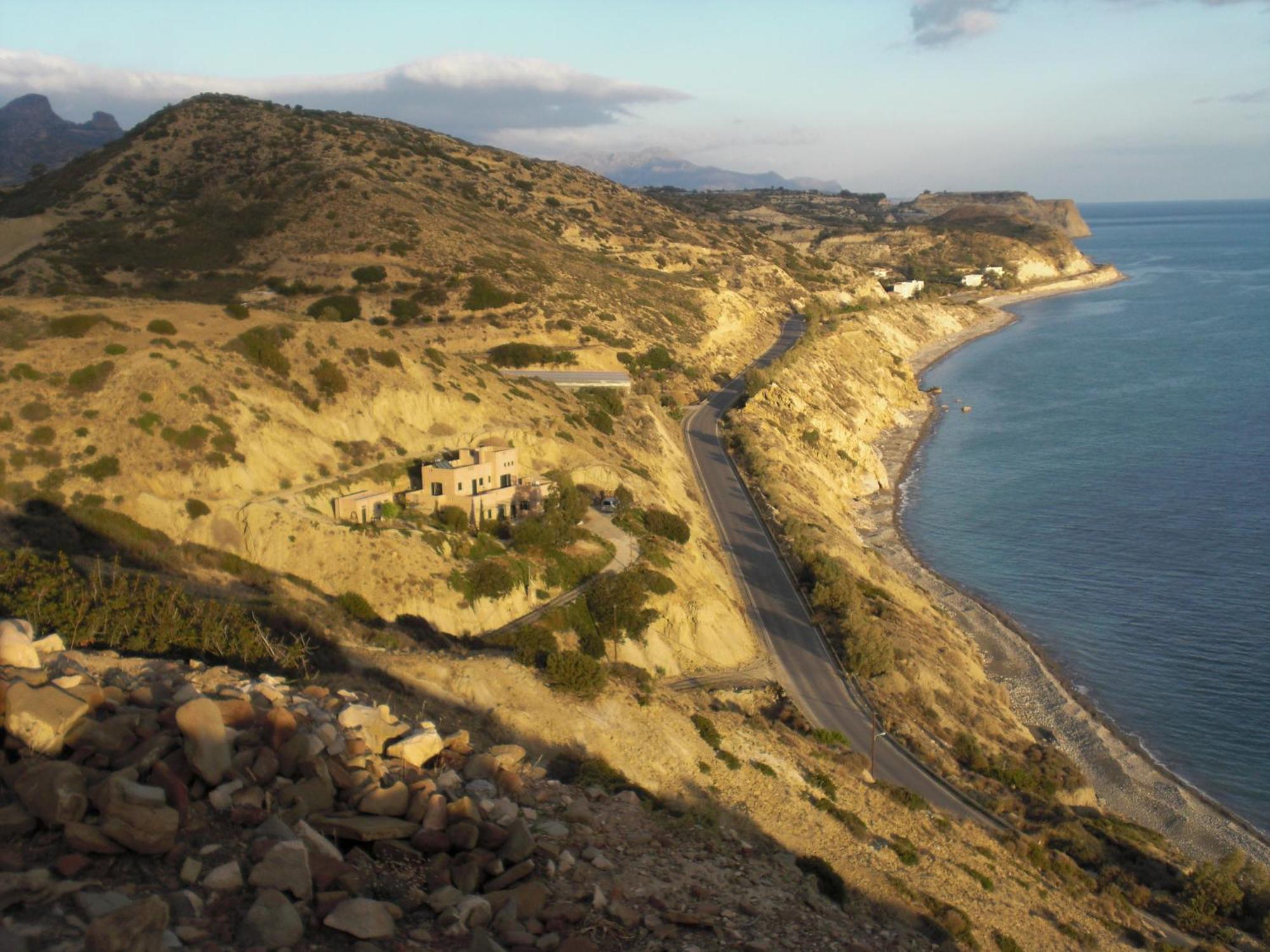 Esperides Hotel Ierápetra Buitenkant foto