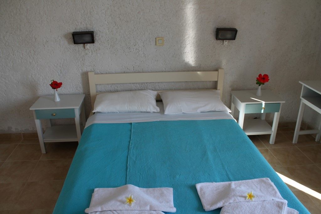 Esperides Hotel Ierápetra Buitenkant foto